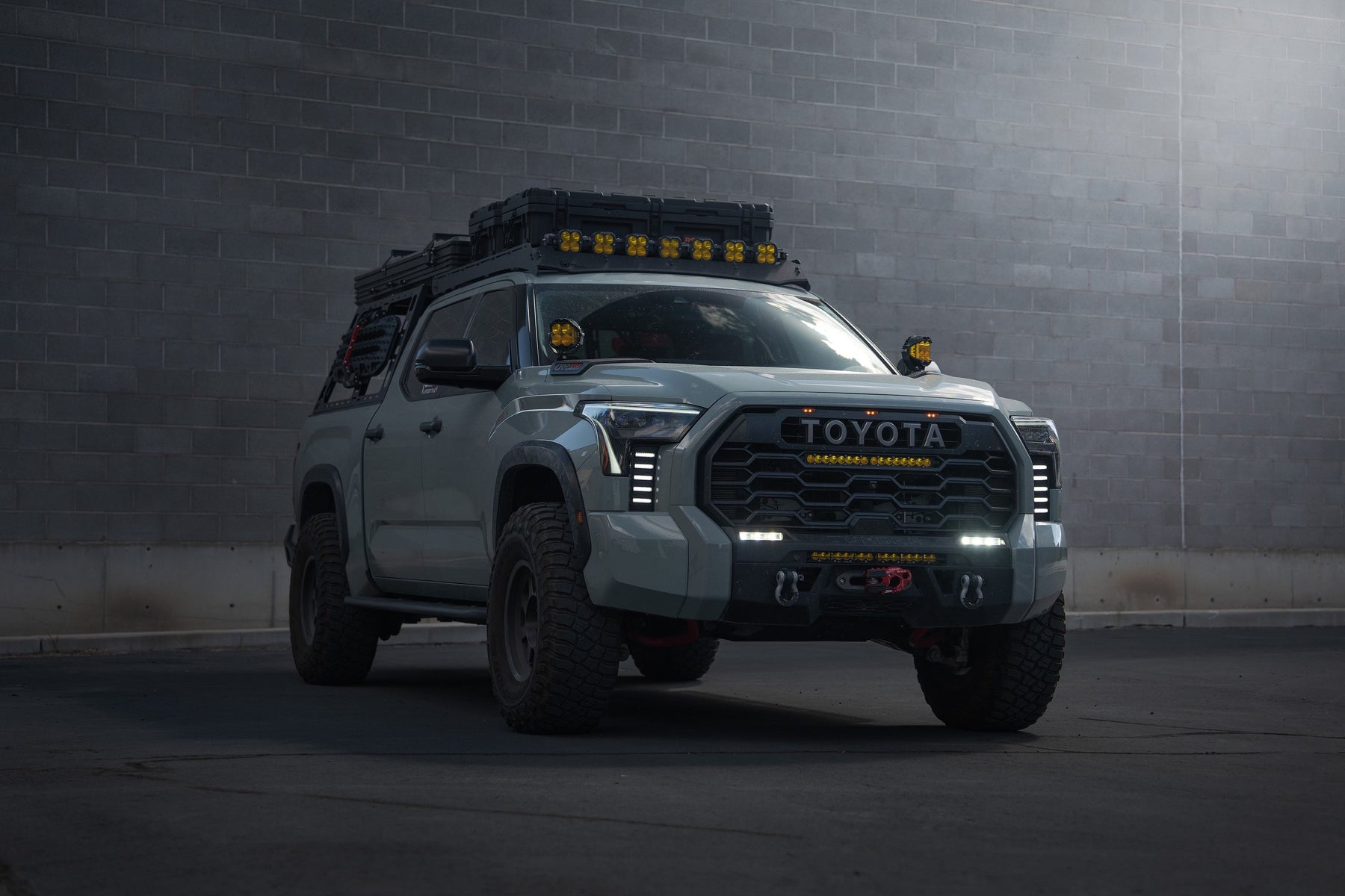 Tundra Lifestyle Fang Lights for 2022–2024 Tundra