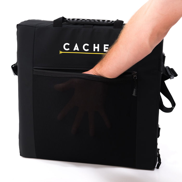 CACHE The Lounger Chair