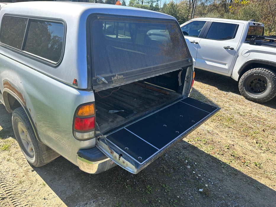 BillieBars Tailgate Cover For Tundra (2000-2006)