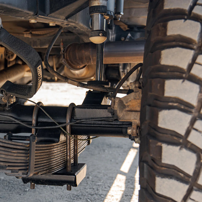 Dirt King Fabrication Rear Shock Mounts W/Bump Pads For Tundra (2007-2021)