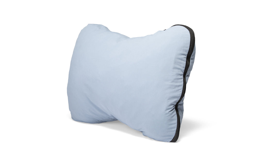 Hest Camp Pillow