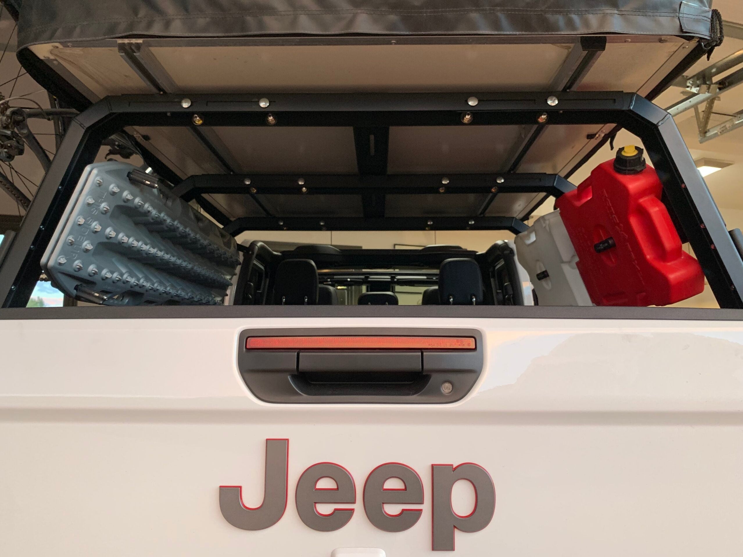 Offset Polygon Rack RCI Bed Rack Offset Mounts — Tundra Lifestyle