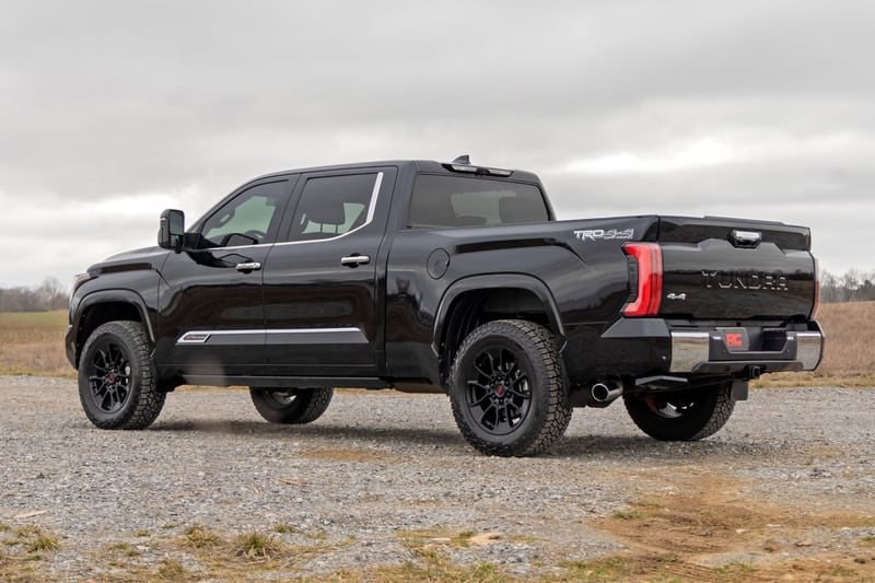 Rough Country 1.75 Inch Leveling Kit W/ Rear Spacer For Tundra (2022-Current)