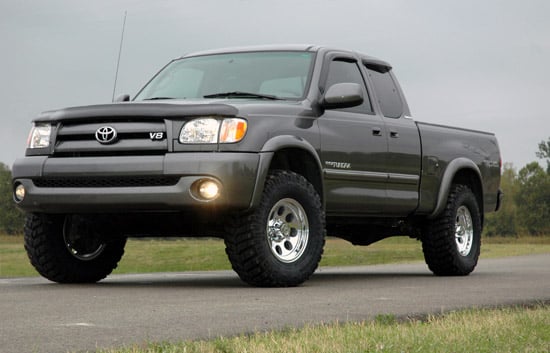 Rough Country 2.5 Inch Lift Kit For Tundra (2000-2006)