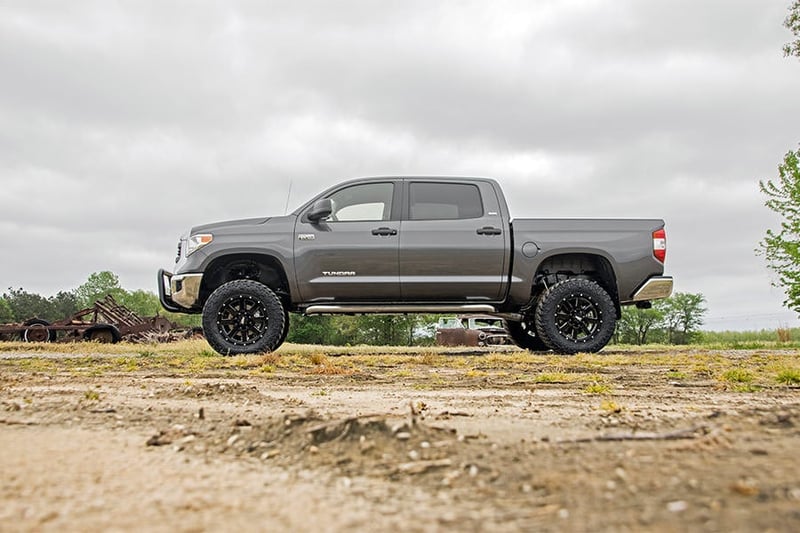 Rough Country 6 Inch Lift Kit For Tundra (2007-2015)