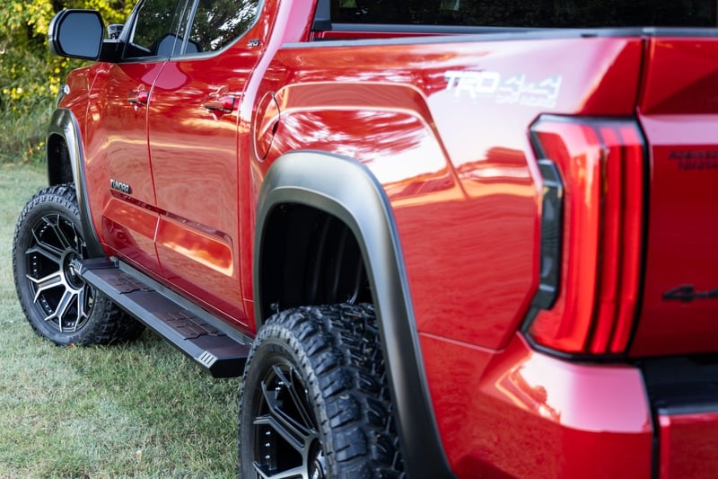 Rough Country HD2 Aluminum Running Boards For Tundra (2022-Current)