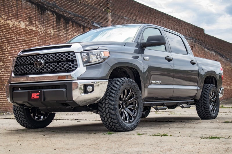 Rough Country M1 Adjustable Leveling Struts For Tundra (2007-2021)