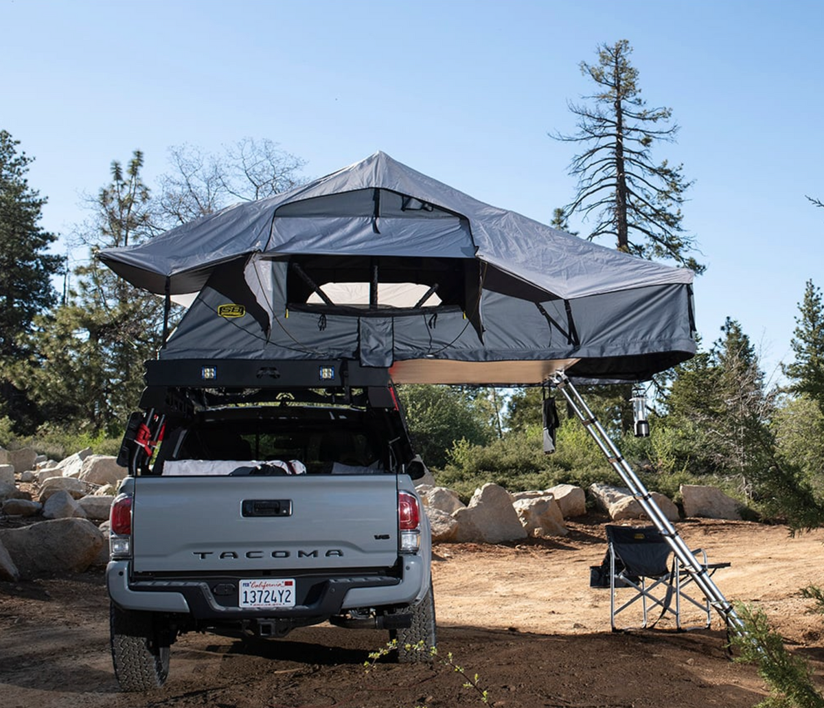 ルーフトップテント　Smittybilt オーバーランダーXL Smittybilt Gen 2 Overlander Tent XL — Tundra Lifestyle