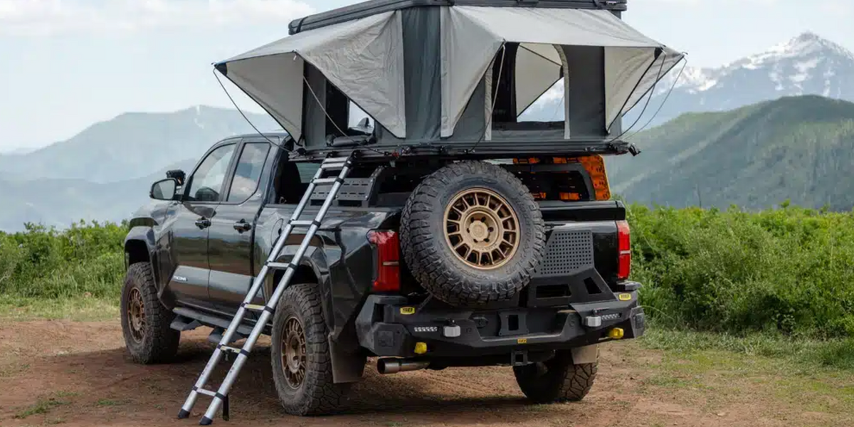 hard shell rooftop tent Smittybilt Overlander Aluminum Hard Shell Rooftop Tent — Tundra Lifestyle