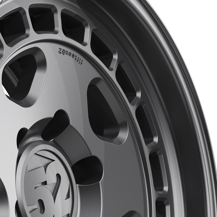 Fifteen52 Turbomac HD Carbon Grey