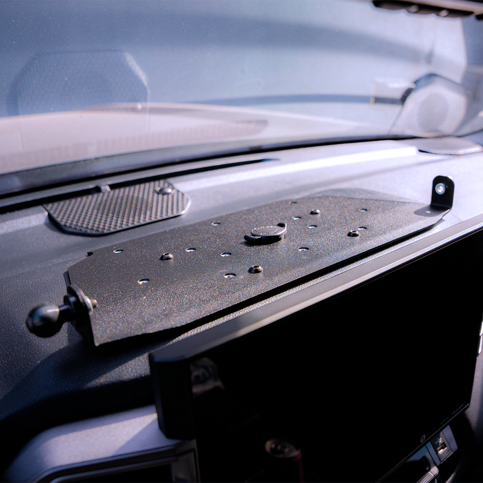 Cali Raised Dash Mount For Tundra (2022-Current)