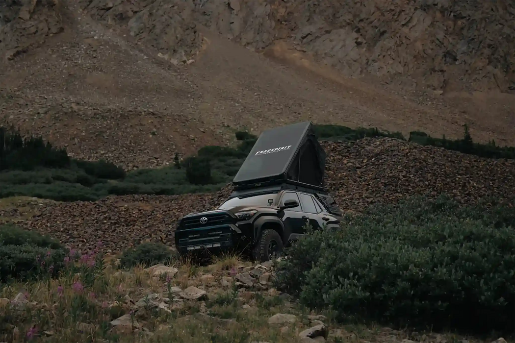 Freespirit Recreation Aspen Pro Standard Rooftop Tent