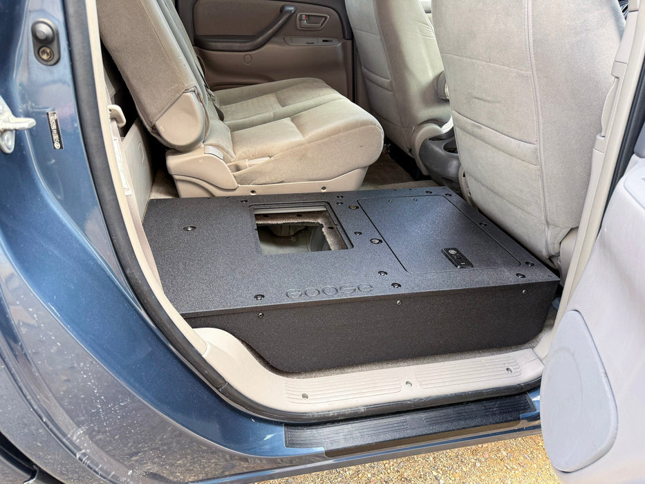 Goose Gear Double Cab Second Row Seat Delete Plate System For Tundra (2000-2006)